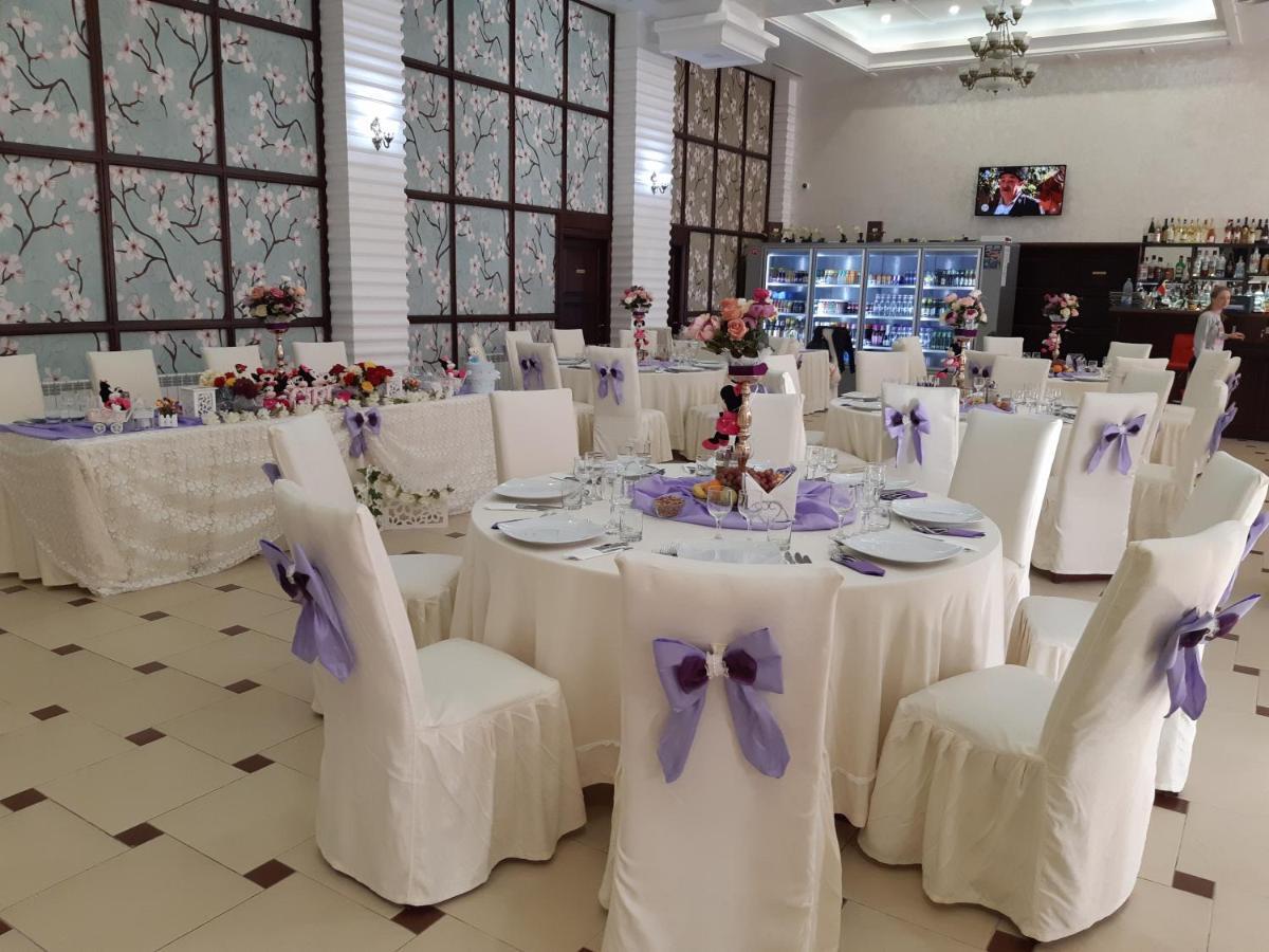 Hotel Ro&Mario Barlad Bîrlad Zewnętrze zdjęcie